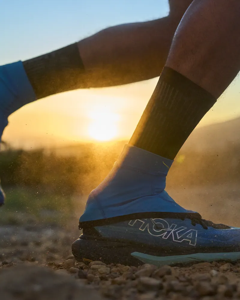 Hoka still 7
