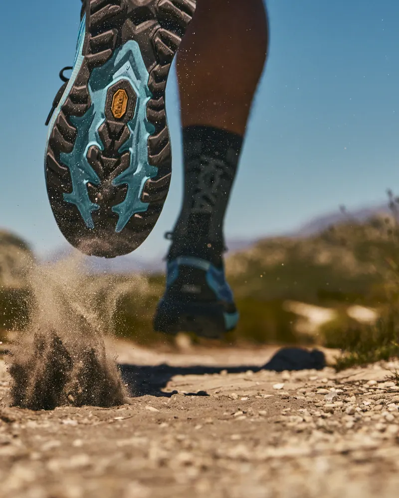 Hoka still 8